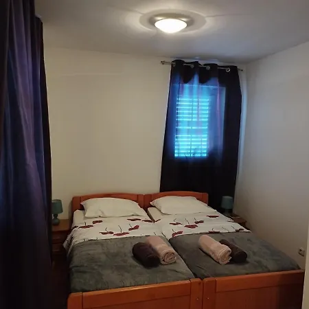 Tesa Apartment