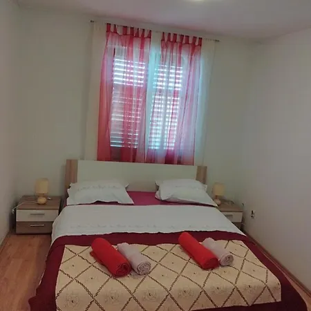Apartman Tesa Póla