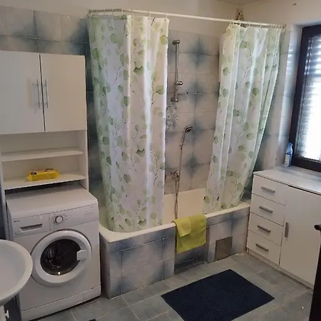 Tesa Apartman Póla