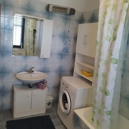Tesa Apartment *