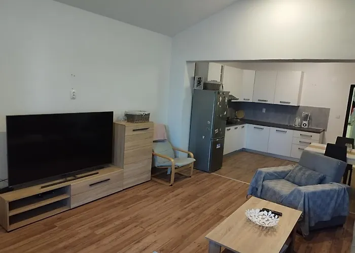 Tesa Pula